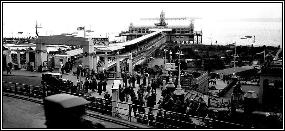 Southend pier entrance from Royal Hill [B690] 1933-08-00